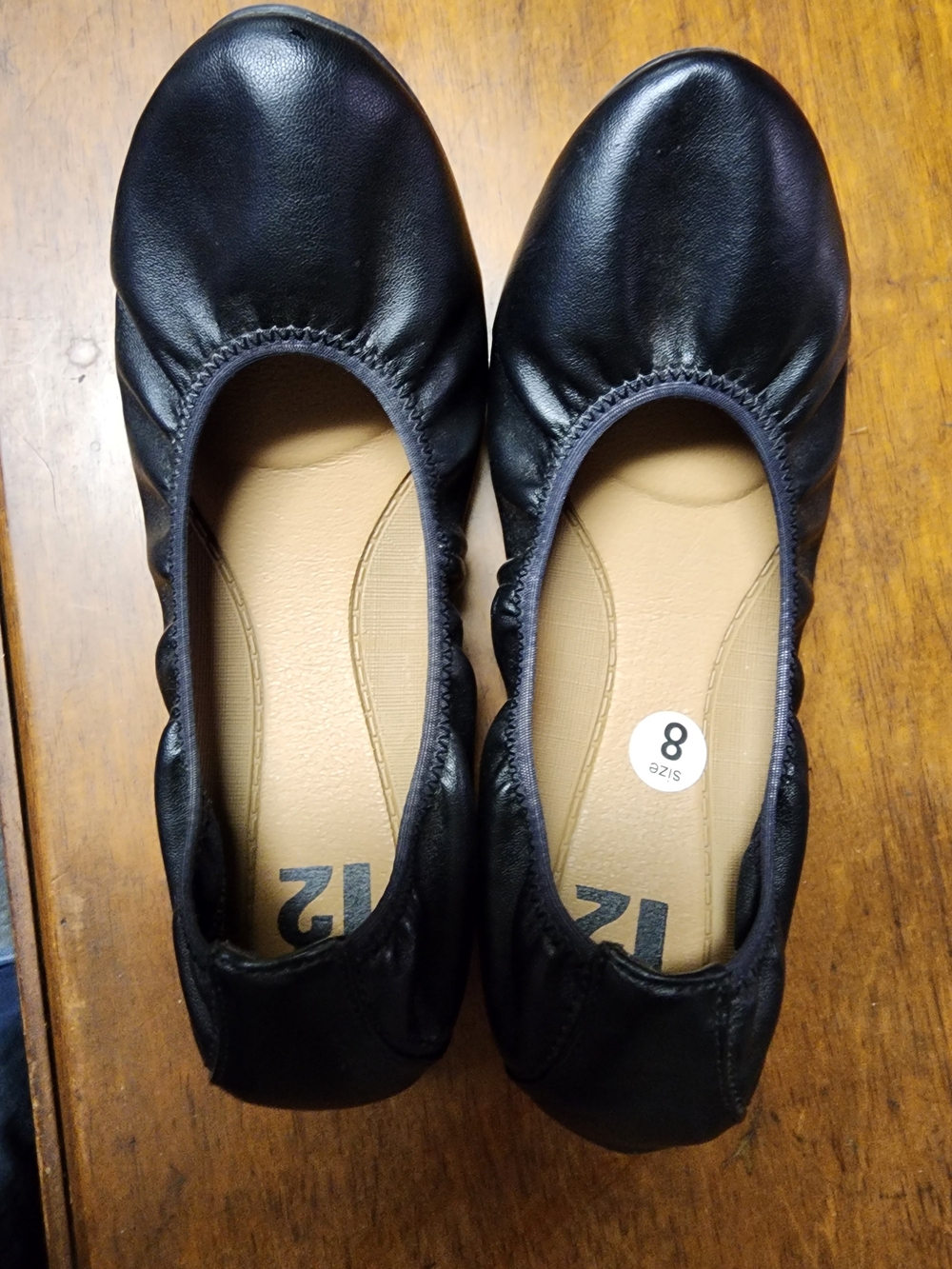 R2 Black Women's Ballet Flats - Comfortable Slip-On Shoe Sz 8